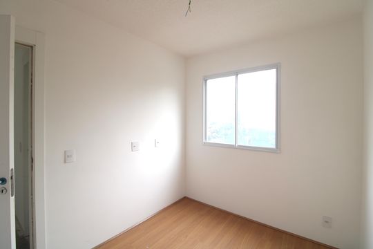 Quarto 1 de apartamento para alugar com 2 quartos, 43m² em Usina Piratininga, São Paulo