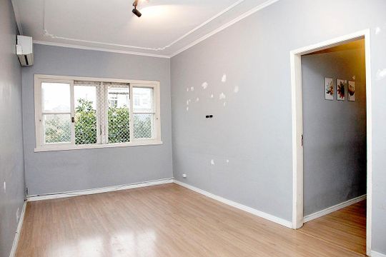 Sala de apartamento para alugar com 3 quartos, 80m² em Centro Histórico, Porto Alegre