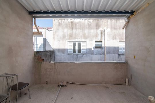 Área nos Fundos de casa para alugar com 2 quartos, 70m² em Vila Sao Pedro, Hortolândia