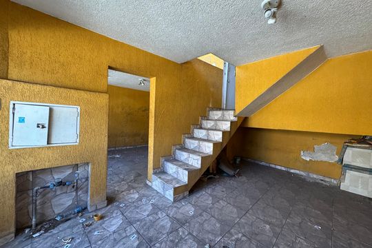 Garagem de casa para alugar com 3 quartos, 50m² em Jardim Roberto, Osasco