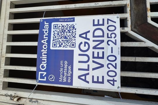 PLACA GRANDE de casa para alugar com 3 quartos, 50m² em Jardim Roberto, Osasco
