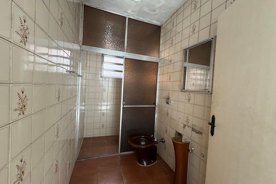 Banheiro 3 de casa para alugar com 3 quartos, 50m² em Jardim Roberto, Osasco