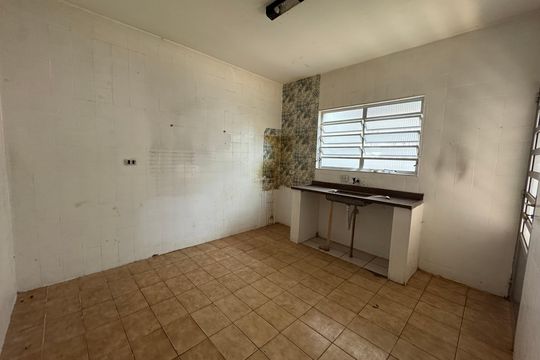 Cozinha de casa para alugar com 3 quartos, 50m² em Jardim Roberto, Osasco