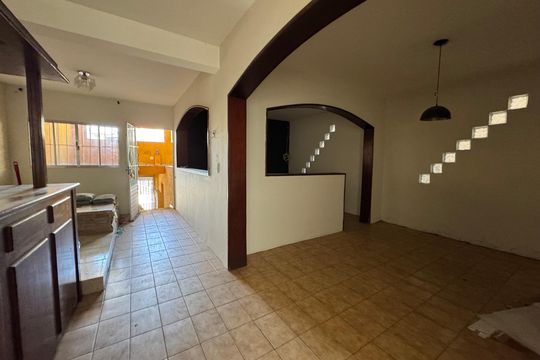 Casa para alugar com 3 quartos, 50m² em Jardim Roberto, Osasco