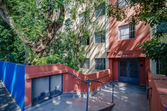 Fachada de apartamento para alugar com 2 quartos, 56m² em Jardim Bonfiglioli, São Paulo
