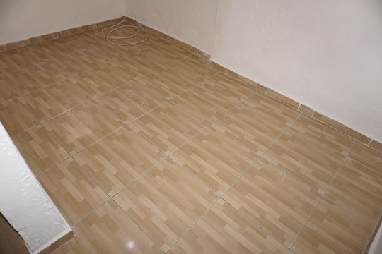 Quarto de casa para alugar com 1 quarto, 35m² em Jardim Irapiranga, Embu das Artes