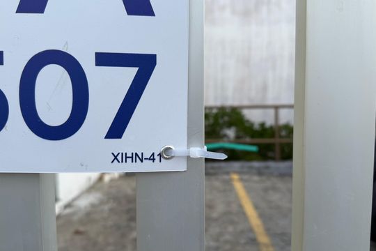 Placa de kitnet/studio para alugar com 0 quarto, 53m² em Stella Maris, Salvador