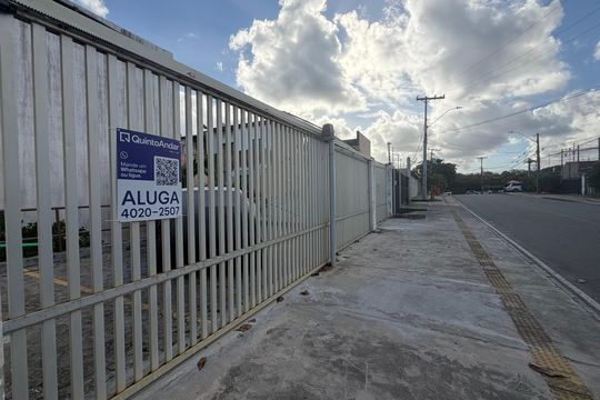 Fachada de kitnet/studio para alugar com 0 quarto, 53m² em Stella Maris, Salvador