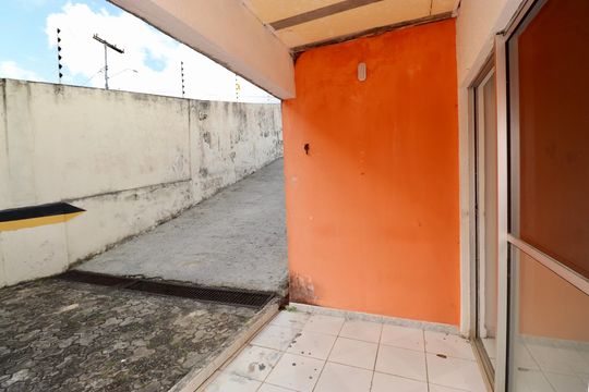 Varanda de kitnet/studio para alugar com 0 quarto, 53m² em Stella Maris, Salvador