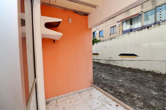 Varanda de kitnet/studio para alugar com 0 quarto, 53m² em Stella Maris, Salvador