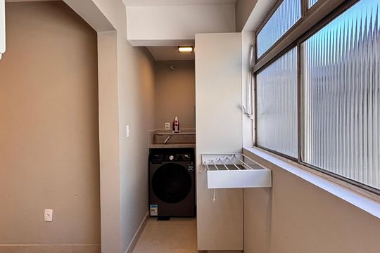 Área de Serviço de apartamento à venda com 2 quartos, 65m² em Itaim Bibi, São Paulo