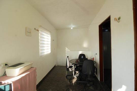 Quarto 2 de casa à venda com 2 quartos, 86m² em Vila Zat, São Paulo