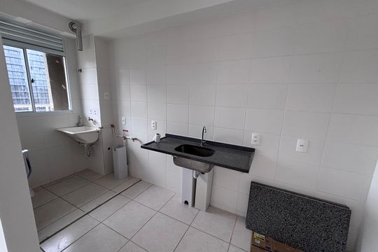 Cozinha de apartamento à venda com 3 quartos, 57m² em Barra Olímpica, Rio de Janeiro