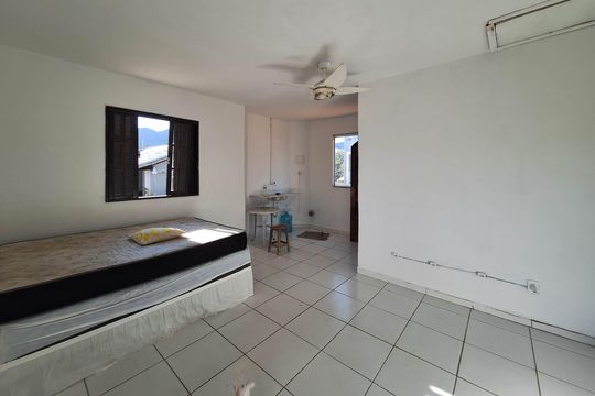 Kitnet/Studio para alugar com 1 quarto, 25m² em Itaipu, Niterói