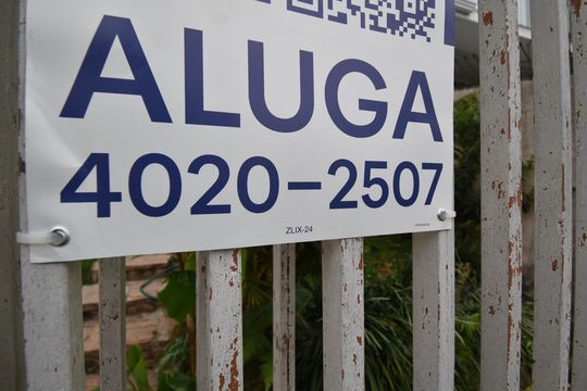 Código  de casa para alugar com 3 quartos, 240m² em Aristocrata, São José dos Pinhais
