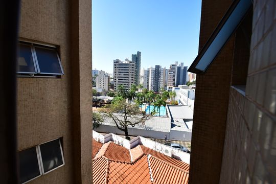 Sala - Vista de apartamento à venda com 1 quarto, 42m² em Vila Itapura, Campinas