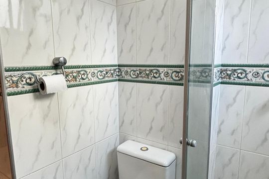 Banheiro de apartamento para alugar com 2 quartos, 55m² em Campestre, Santo André