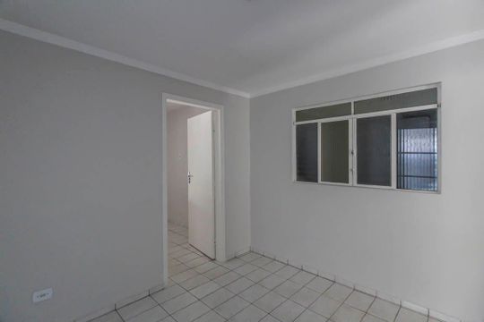 Sala de casa para alugar com 1 quarto, 120m² em Jardim Sao Cristovao, São Paulo
