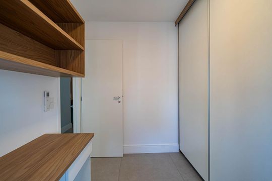 Quarto 3 de apartamento para alugar com 3 quartos, 76m² em Consolação, São Paulo