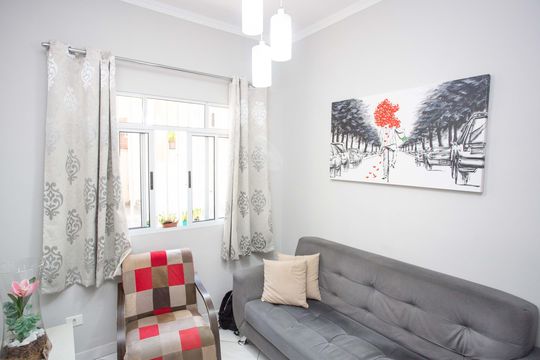Casa à venda com 3 quartos, 86m² em Taboão, Diadema