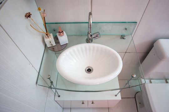 Banheiro da Suíte de casa à venda com 3 quartos, 86m² em Taboão, Diadema