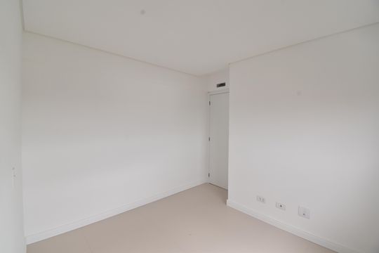 Quarto 3 de apartamento à venda com 3 quartos, 101m² em Bacacheri, Curitiba