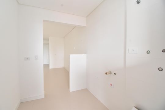 Cozinha de apartamento à venda com 3 quartos, 101m² em Bacacheri, Curitiba