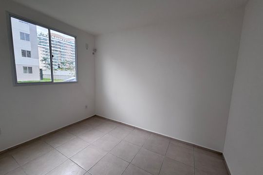 Quarto 2 de apartamento para alugar com 2 quartos, 46m² em Recreio dos Bandeirantes, Rio de Janeiro