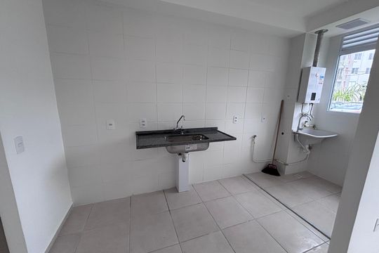 Cozinha de apartamento para alugar com 2 quartos, 46m² em Recreio dos Bandeirantes, Rio de Janeiro