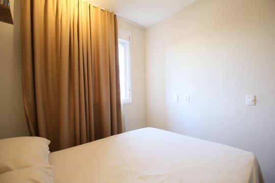 Quarto 1 de apartamento para alugar com 2 quartos, 45m² em Fazenda Morumbi, São Paulo