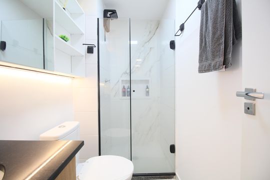 Banheiro  de apartamento para alugar com 2 quartos, 45m² em Fazenda Morumbi, São Paulo
