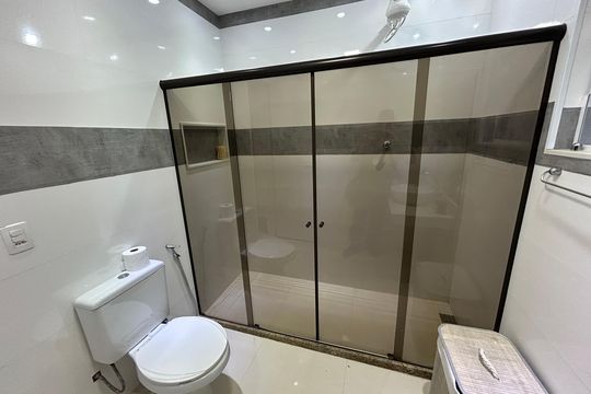 Casa para alugar com 3 quartos, 50m² em Vila Valqueire, Rio de Janeiro