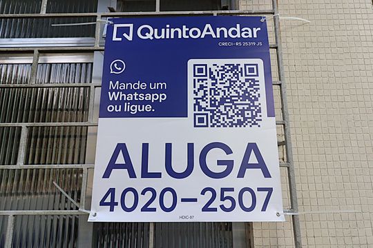 Apartamento à venda com 1 quarto, 40m² em Vila Ipiranga, Porto Alegre