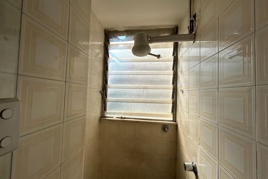 Banheiro de apartamento para alugar com 2 quartos, 70m² em Cachambi, Rio de Janeiro