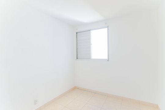 Quarto 2  de apartamento para alugar com 2 quartos, 52m² em Jardim Terezopolis, Guarulhos