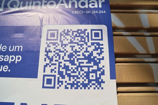 instalada dia 18-08-26 Placa ZGMD-606 de casa à venda com 4 quartos, 320m² em Cidade Patriarca, São Paulo