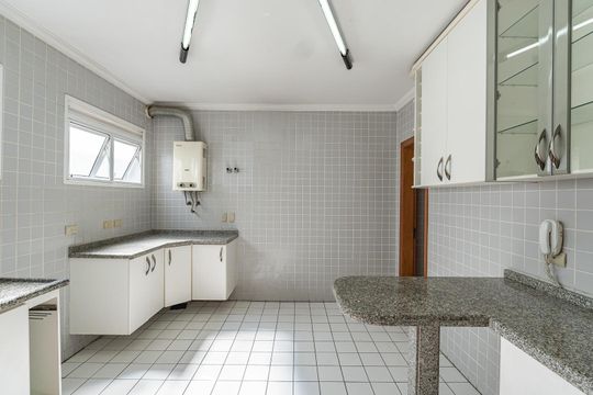 Cozinha de casa de condomínio à venda com 3 quartos, 181m² em Vila Moraes, São Paulo