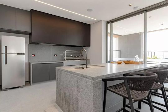 Área comum - Churrasqueira de kitnet/studio para alugar com 1 quarto, 27m² em Condomínio Go Portugal., São Paulo