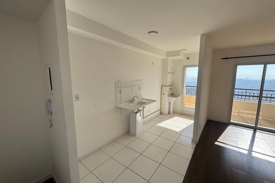 Cozinha de apartamento para alugar com 2 quartos, 56m² em Roselândia, Cotia