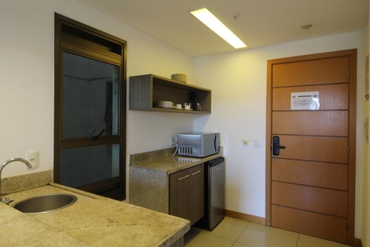 Cozinha de kitnet/studio à venda com 1 quarto, 36m² em Jacarepaguá, Rio de Janeiro