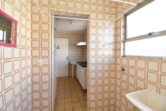 Área de Serviço de apartamento para alugar com 3 quartos, 76m² em Tingui, Curitiba