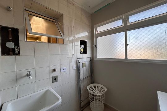 Área de Serviço de apartamento para alugar com 3 quartos, 70m² em Vila Isa, São Paulo