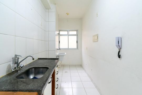 Cozinha de apartamento para alugar com 2 quartos, 47m² em Parque Jabaquara, São Paulo
