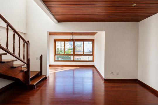 Apartamento para alugar com 2 quartos, 179m² em Independência, Porto Alegre