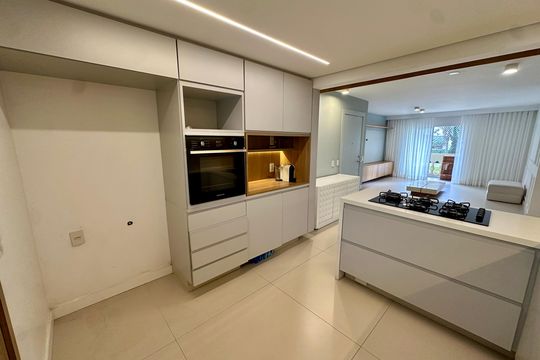 Cozinha de apartamento para alugar com 5 quartos, 150m² em Brooklin, São Paulo
