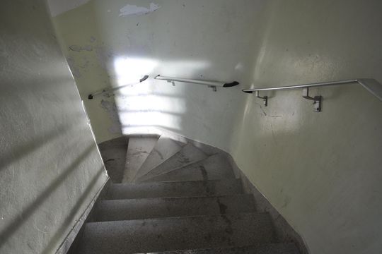 Escada de acesso de apartamento para alugar com 2 quartos, 62m² em Vila Guilherme, São Paulo
