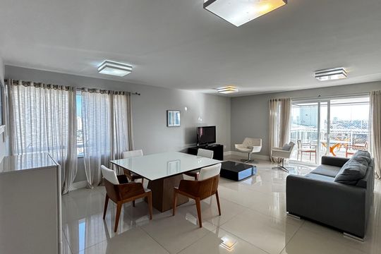 Apartamento para alugar com 3 quartos, 150m² em Campestre, Santo André