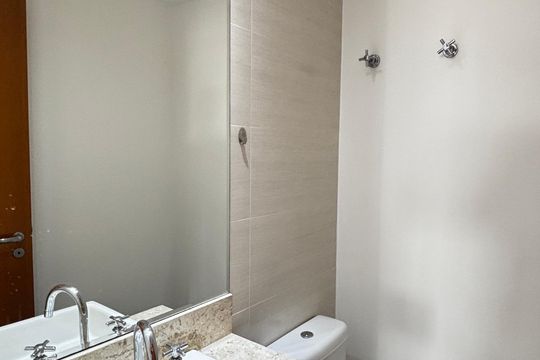 Lavabo de apartamento para alugar com 3 quartos, 150m² em Campestre, Santo André