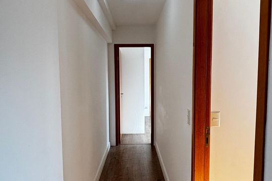 Corredor de apartamento para alugar com 3 quartos, 150m² em Campestre, Santo André
