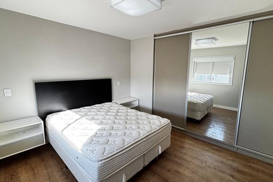 Suite 1 de apartamento para alugar com 3 quartos, 150m² em Campestre, Santo André